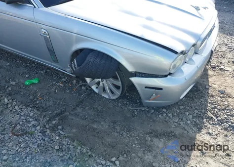 2008 Jaguar Xj Vanden Plas from USA, damaged, VIN SAJWA82B98SH22284